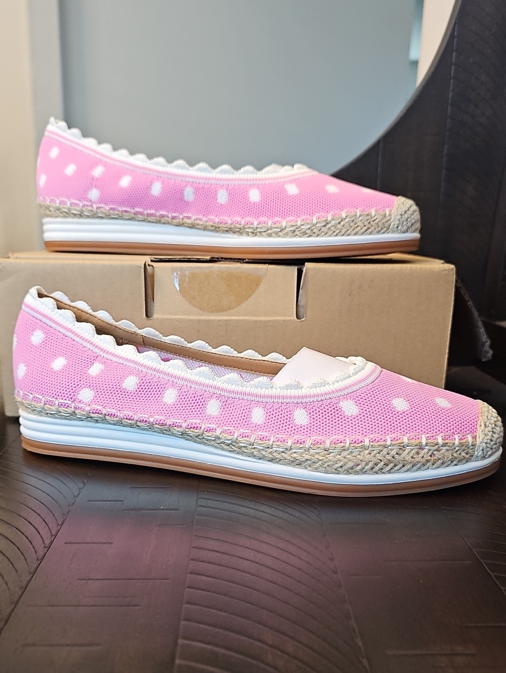 Comfort View Pink Slide On